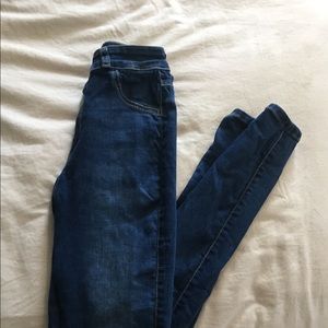 Medium blue FitJeans
